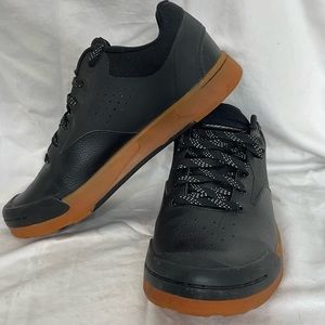 Giant Shuttle Flat MTB Shoes